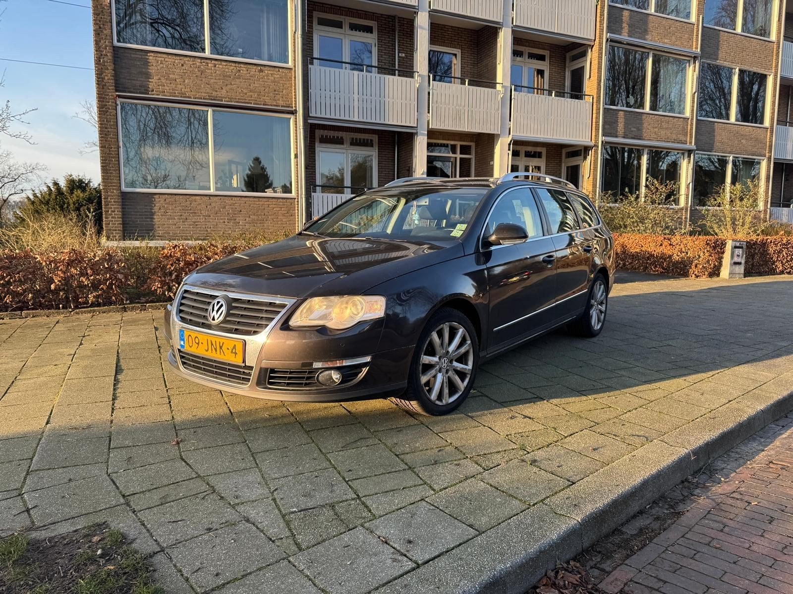 Volkswagen Passat 1.4 TSI 90KW Variant DSG 2009 Bruin, 15 km/l, 4 cilinders, Bruin, 122 pk