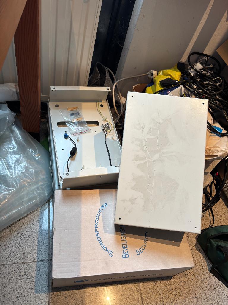 Alphatronics alarmkasten type NG elektra wand bediening, Ophalen of Verzenden, Nieuw, Overige typen