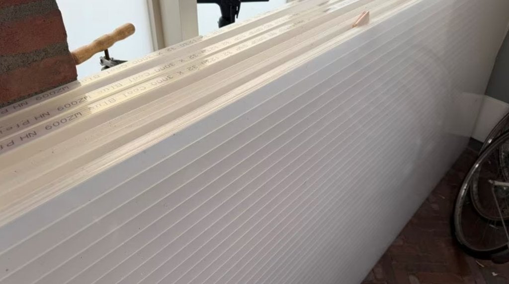 5 plexiglas kanaalplaten, 32mm-120x250cm, opaal,warmtewerend, Ophalen, Gebruikt, Overige materialen, 20 tot 50 mm