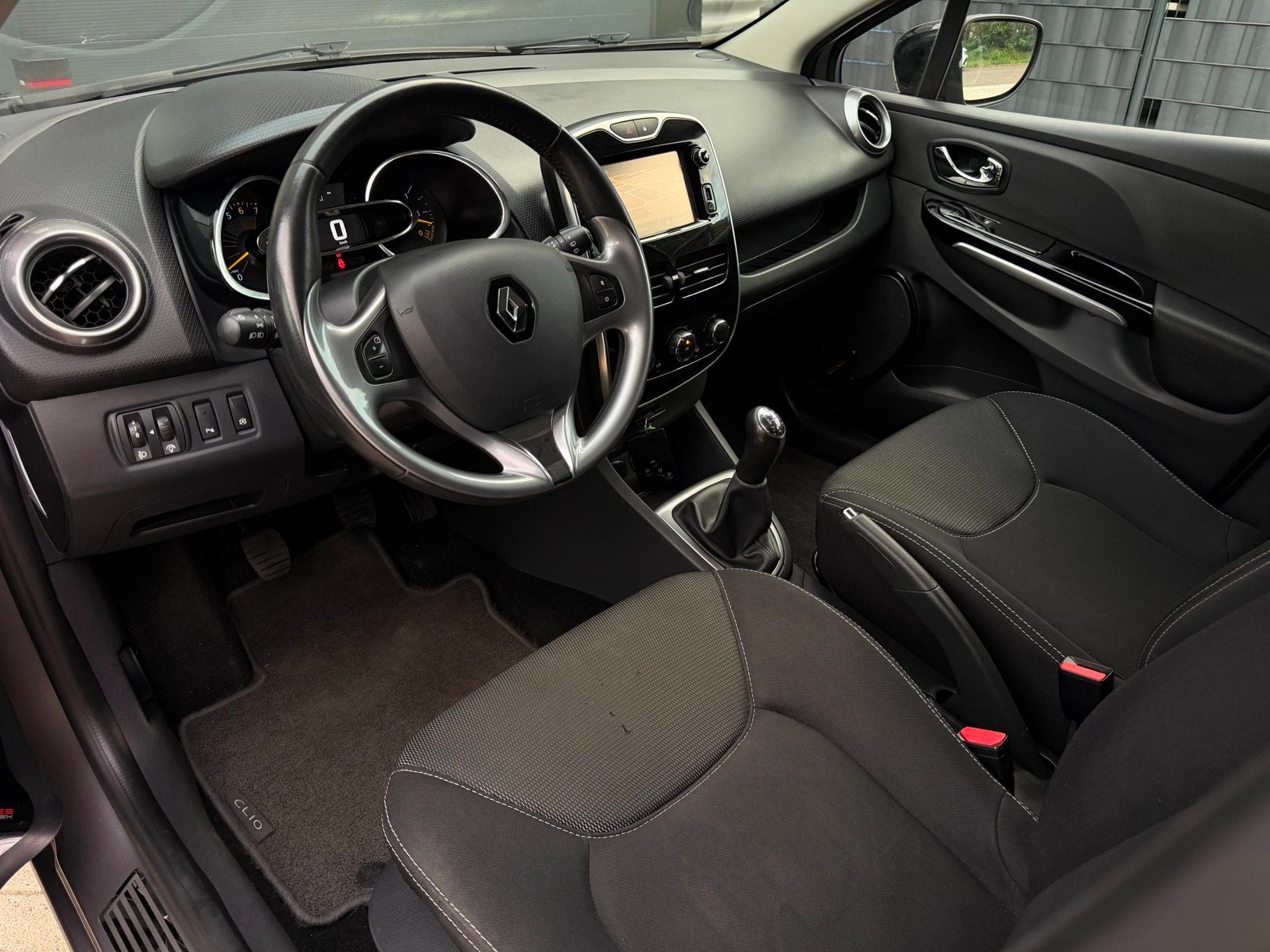 Foto 8 van Renault Clio 0.9 TCe ECO Night&Day|Airco|Navi|Cruise|APK nw