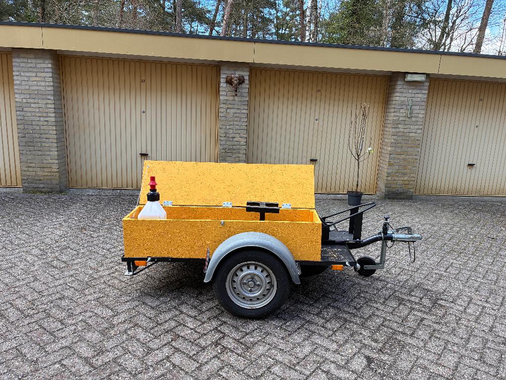 motor aanhanger, Ophalen