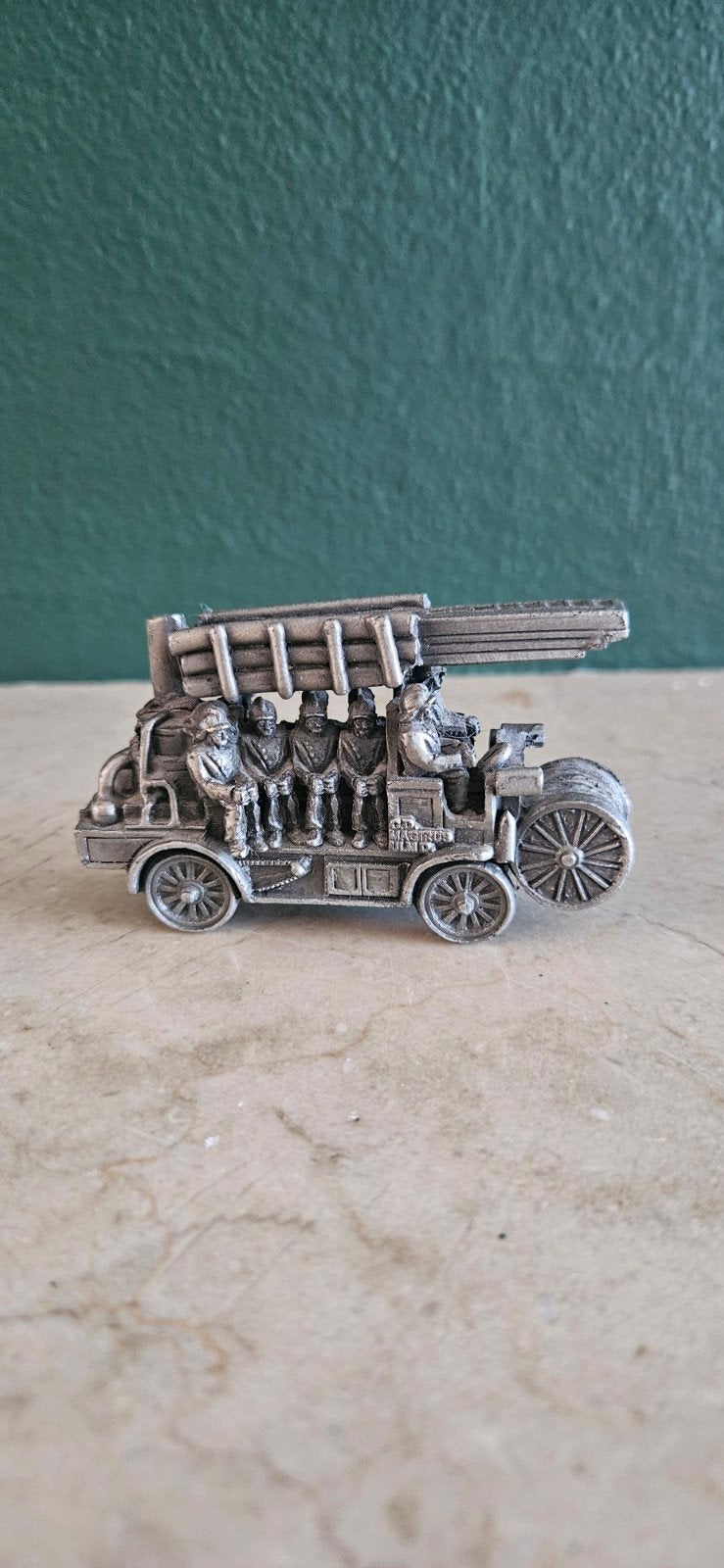 Vintage Tinnen Brandweerauto met Brandweerlieden, Ophalen of Verzenden, Gebruikt