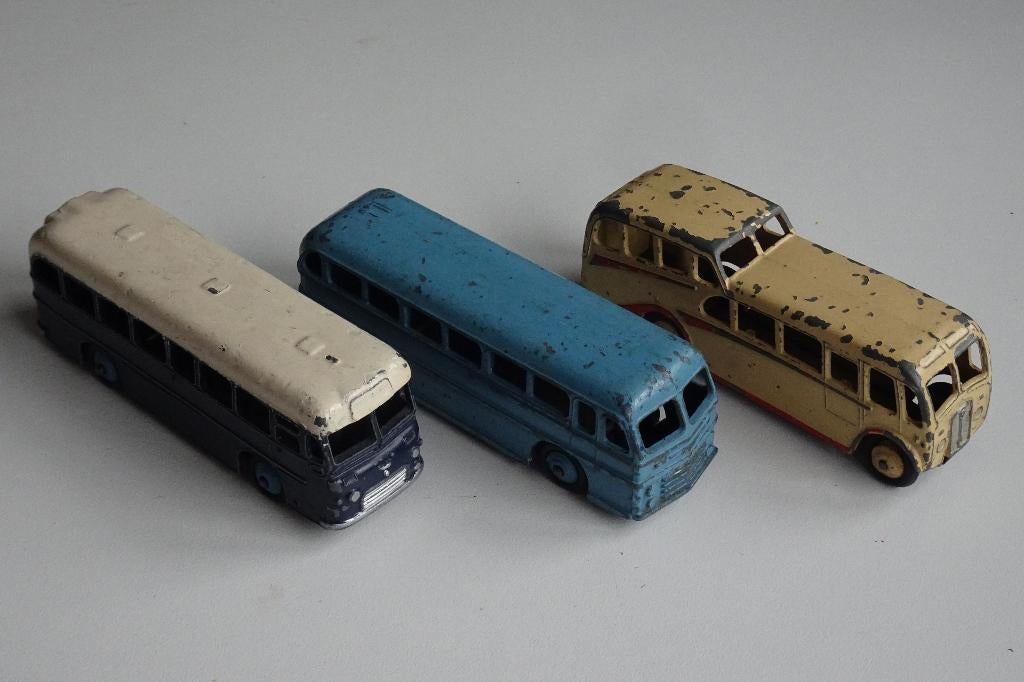 3 bussen van Dinky Toys, Ophalen of Verzenden, Gebruikt, Bus of Vrachtwagen, Overige merken