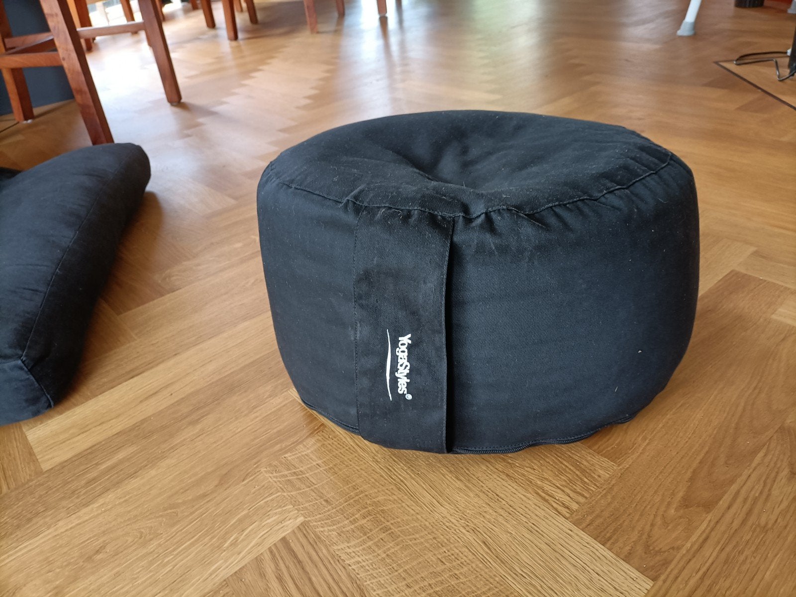 XL Zwart YogaStyles meditatiekussen 40cm x 20cm, Ophalen, Gebruikt, Yoga-accessoire