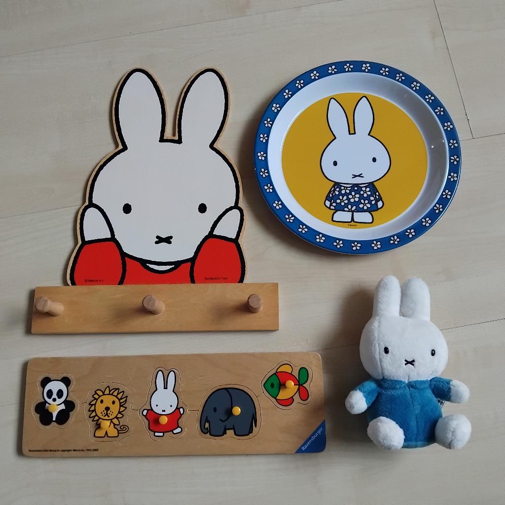 Nijntje puzzel, kapstokje, bordje en knuffeltje, Ophalen of Verzenden, Gebruikt, Overige typen