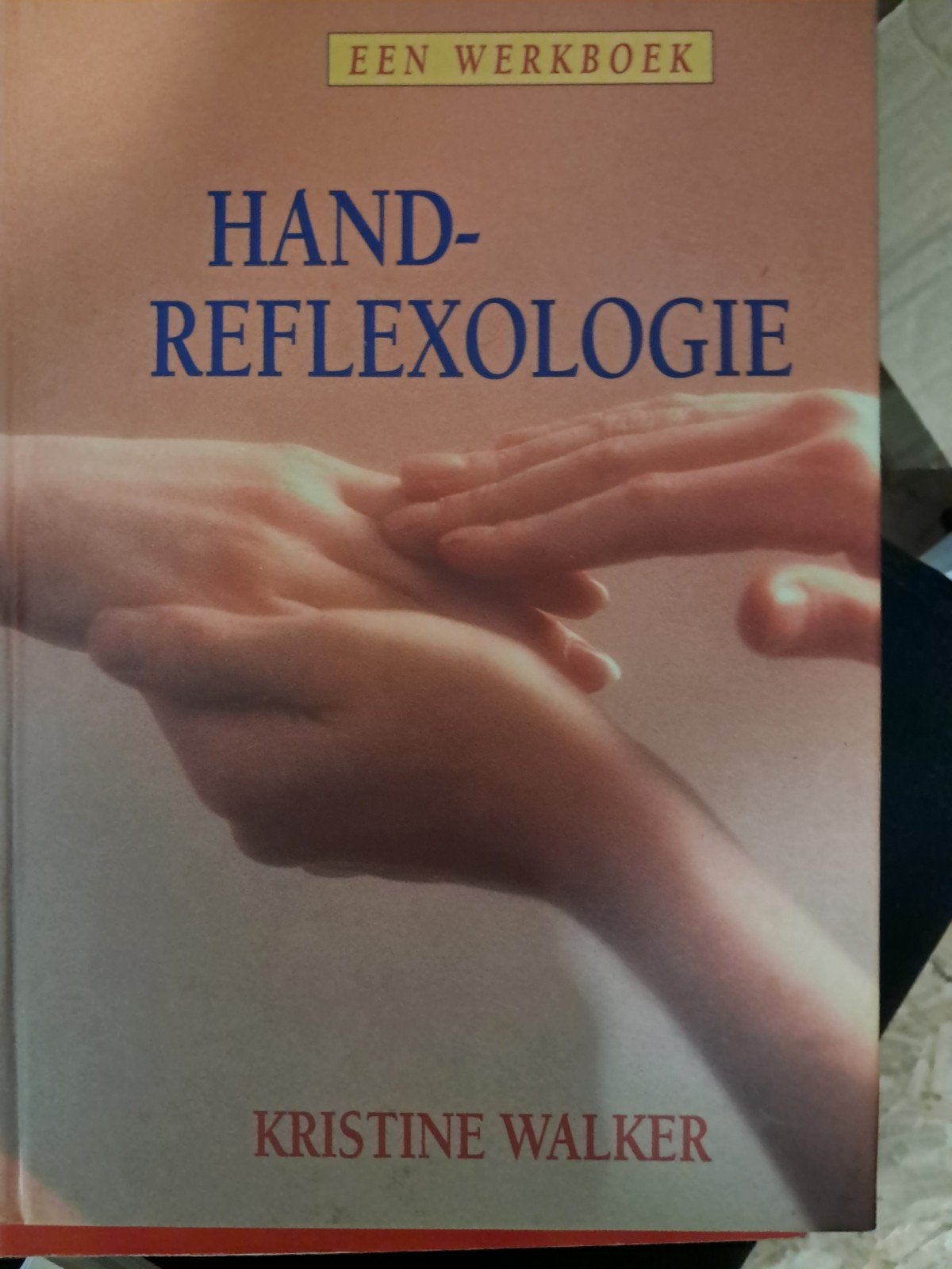 boek handreflexologie, Ophalen of Verzenden, Nieuw, Gezondheid en Conditie, Kristin Walker