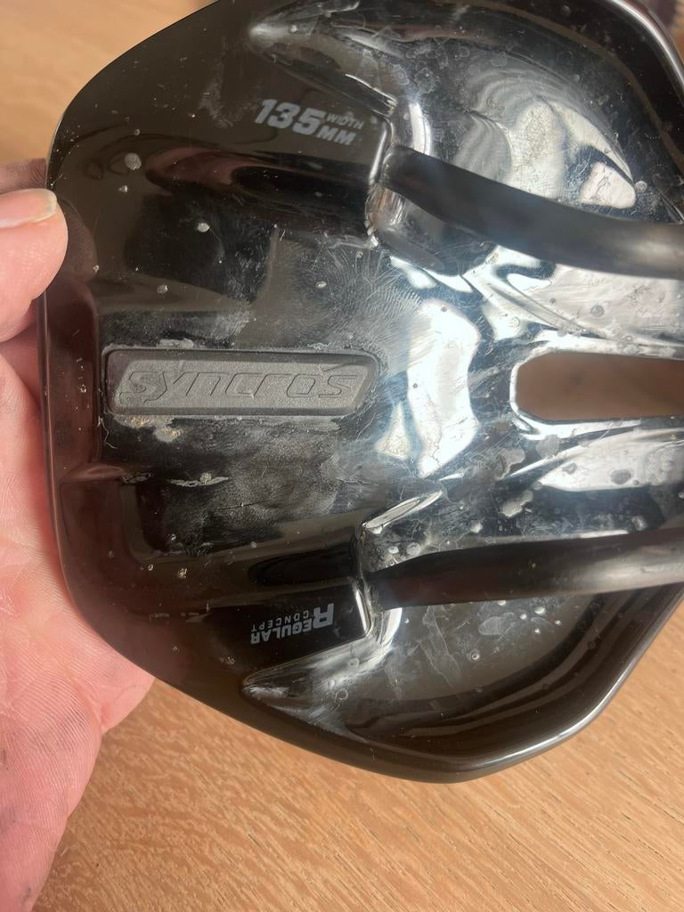 Syncros Regular Concept Zadel 135mm Breedte, Fietsen en Brommers, Fietsonderdelen, Ophalen of Verzenden, Gebruikt, Zadel