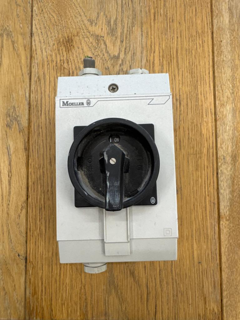 Moeller Schakelaar - Gebruikt maar in goede staat, Ophalen of Verzenden, Gebruikt, Schakelaar