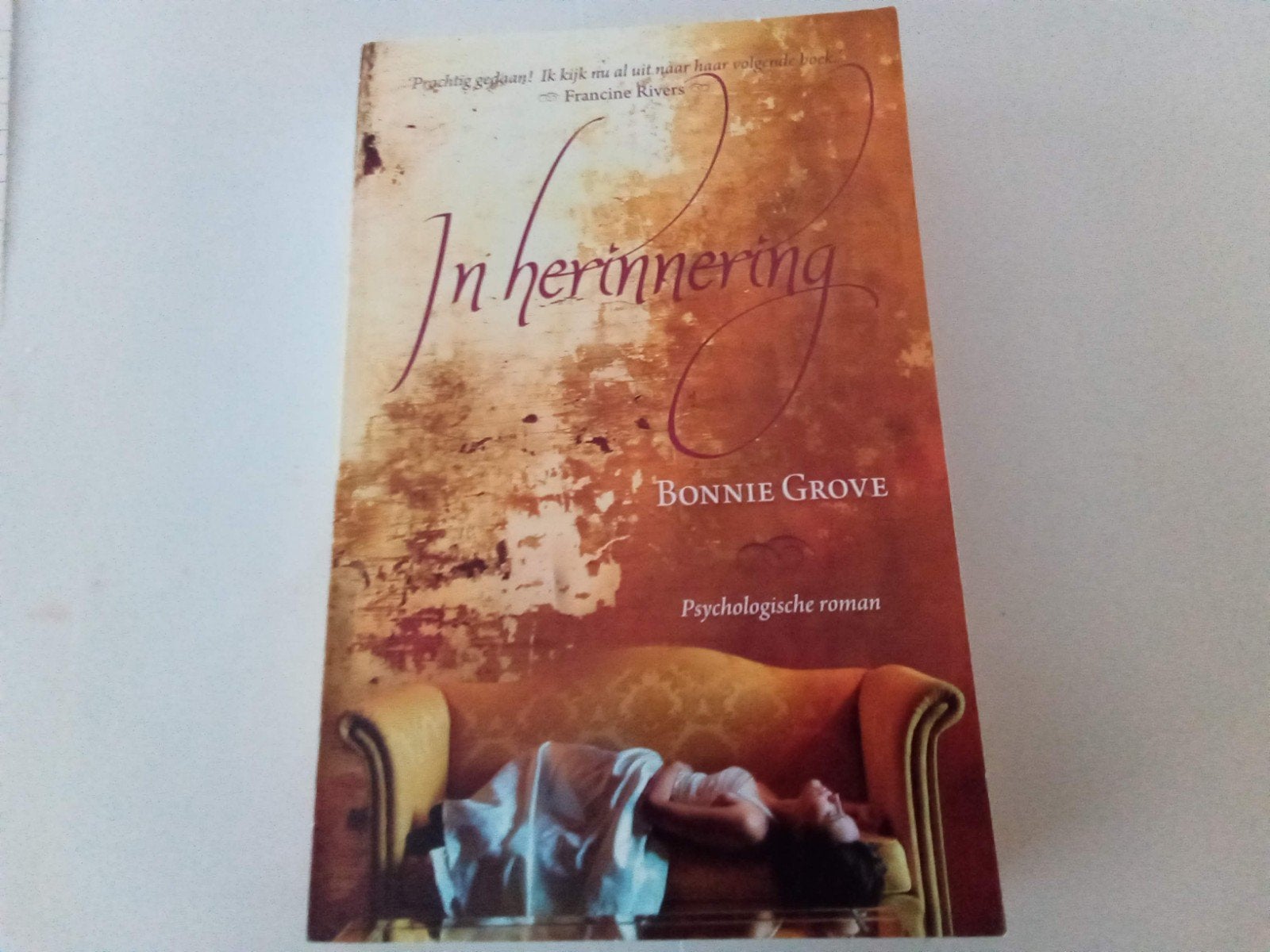 In herinnering ( Bonnie Grove, Ophalen of Verzenden, Gelezen