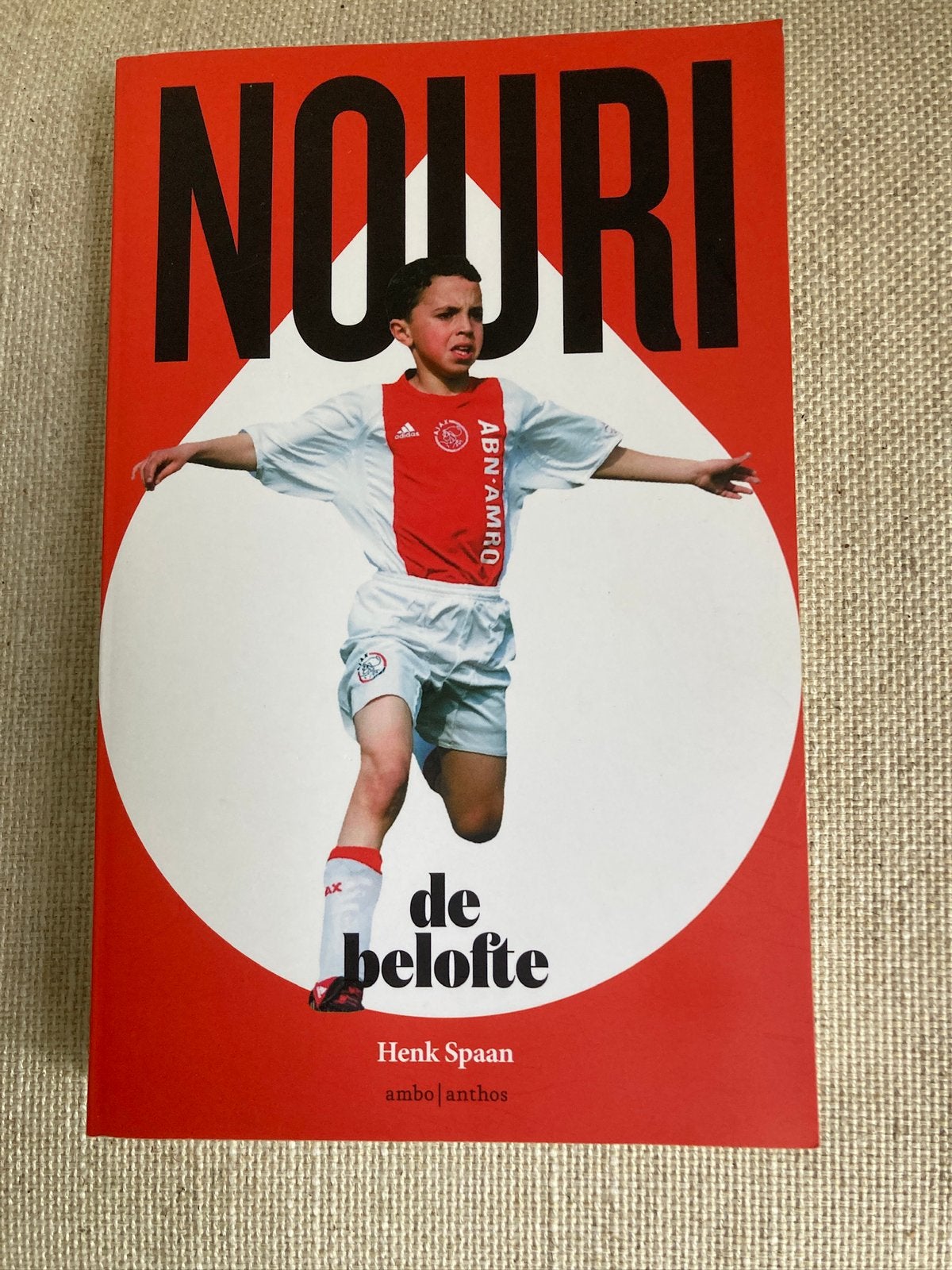 Nouri de belofte van ajax, Ophalen of Verzenden, Zo goed als nieuw, Balsport