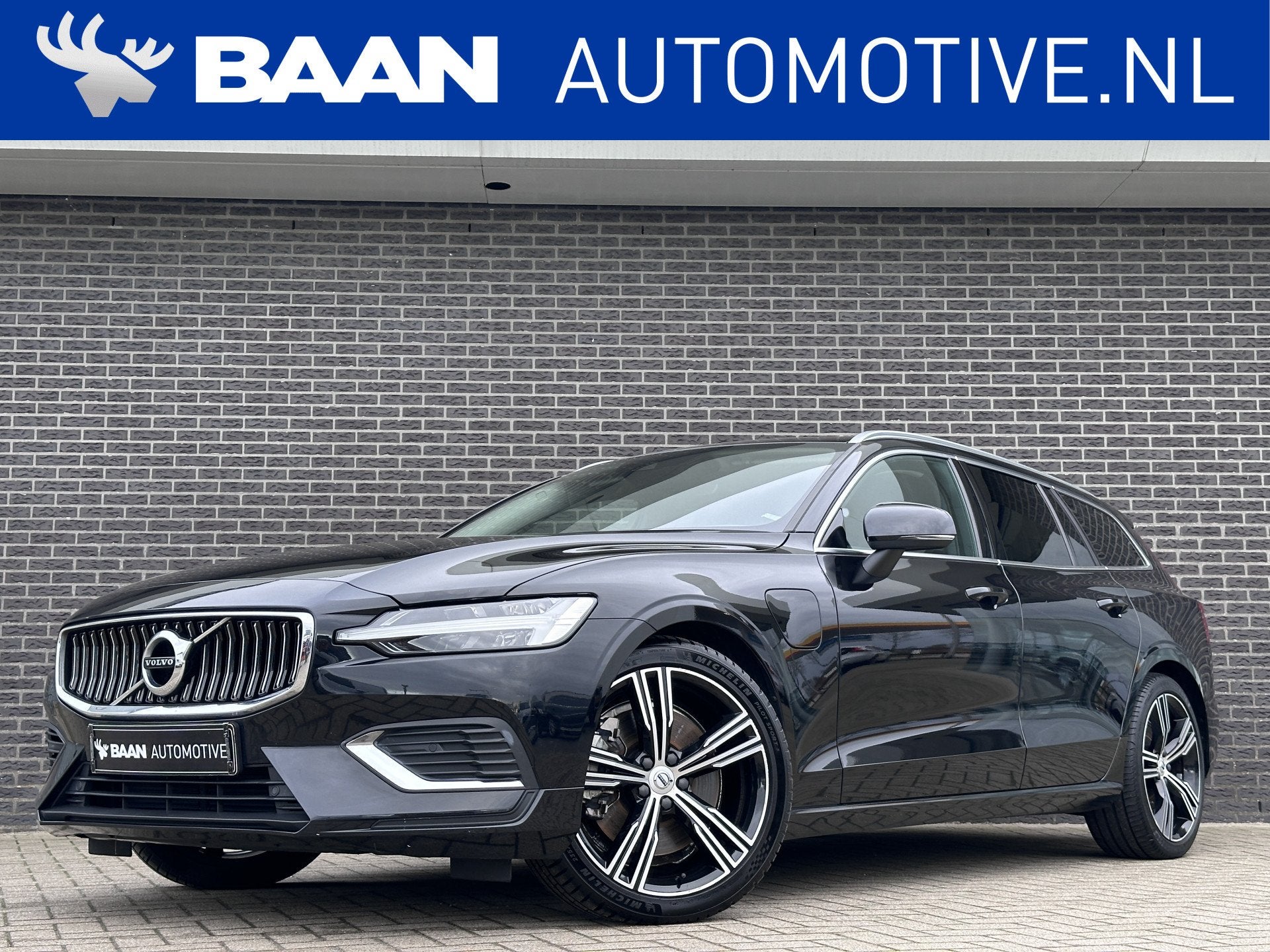 Volvo V60 2.0 T6 Recharge AWD Inscription Expression | Camer, Automaat, Stof, Gebruikt, Euro 6