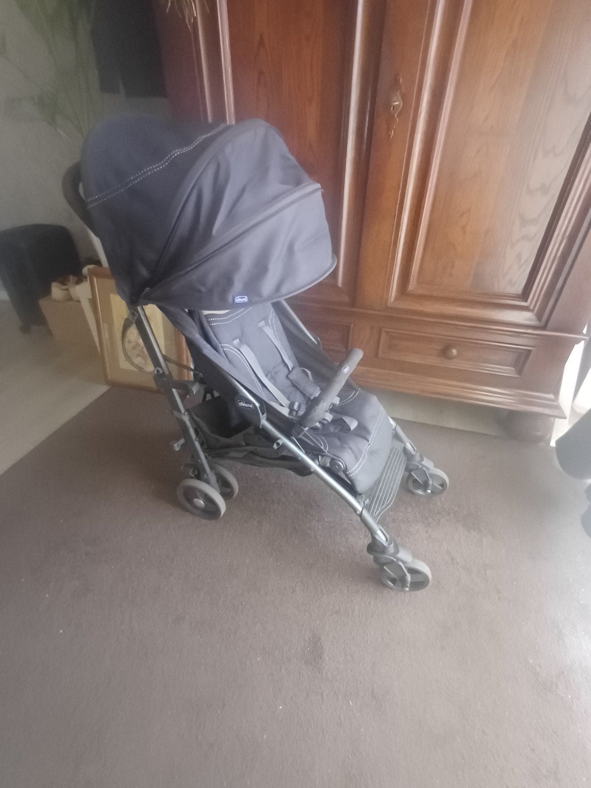 kinderbuggy, Ophalen, Zonnekap