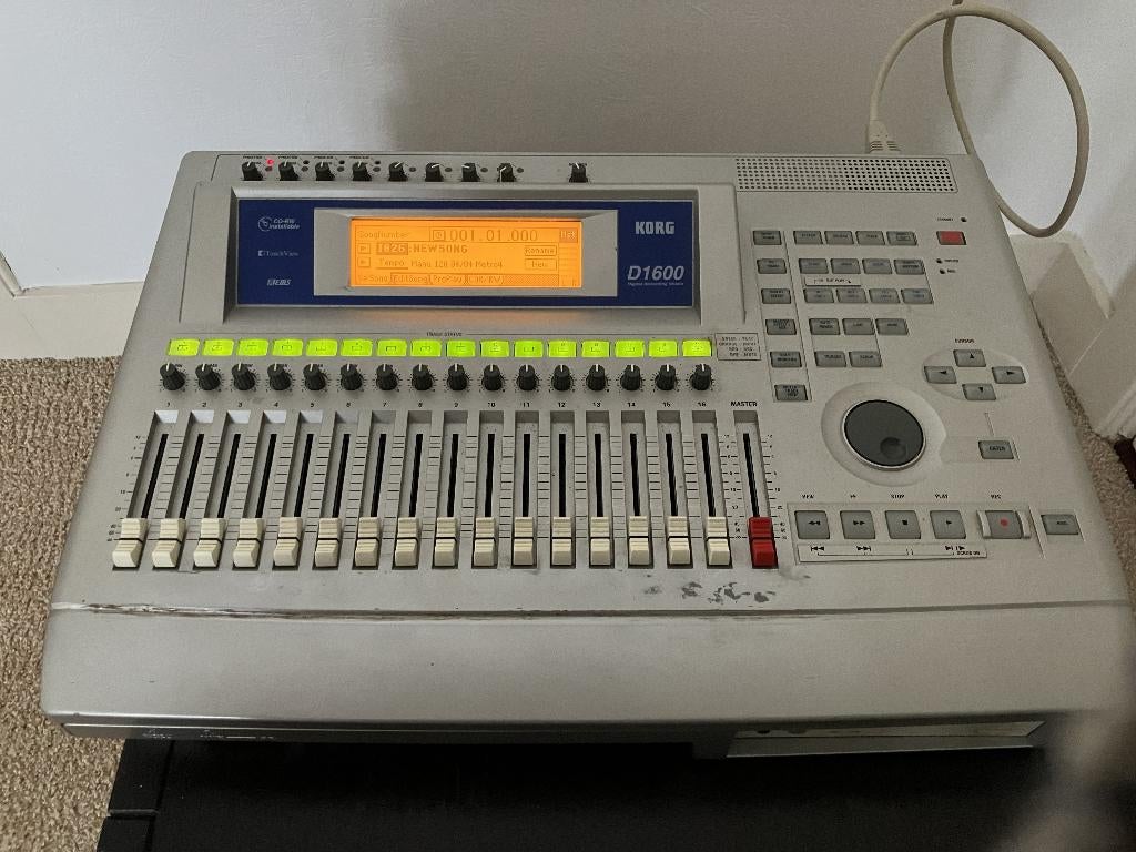 Korg D1600 Digital Recording Studio, Ophalen, Gebruikt