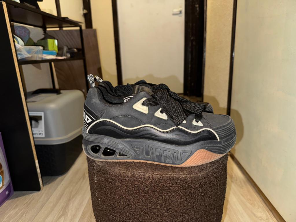 Buffalo Hero Skate sneakers - zsm weg!, Ophalen, Overige kleuren, Sneakers of Gympen, Zo goed als nieuw
