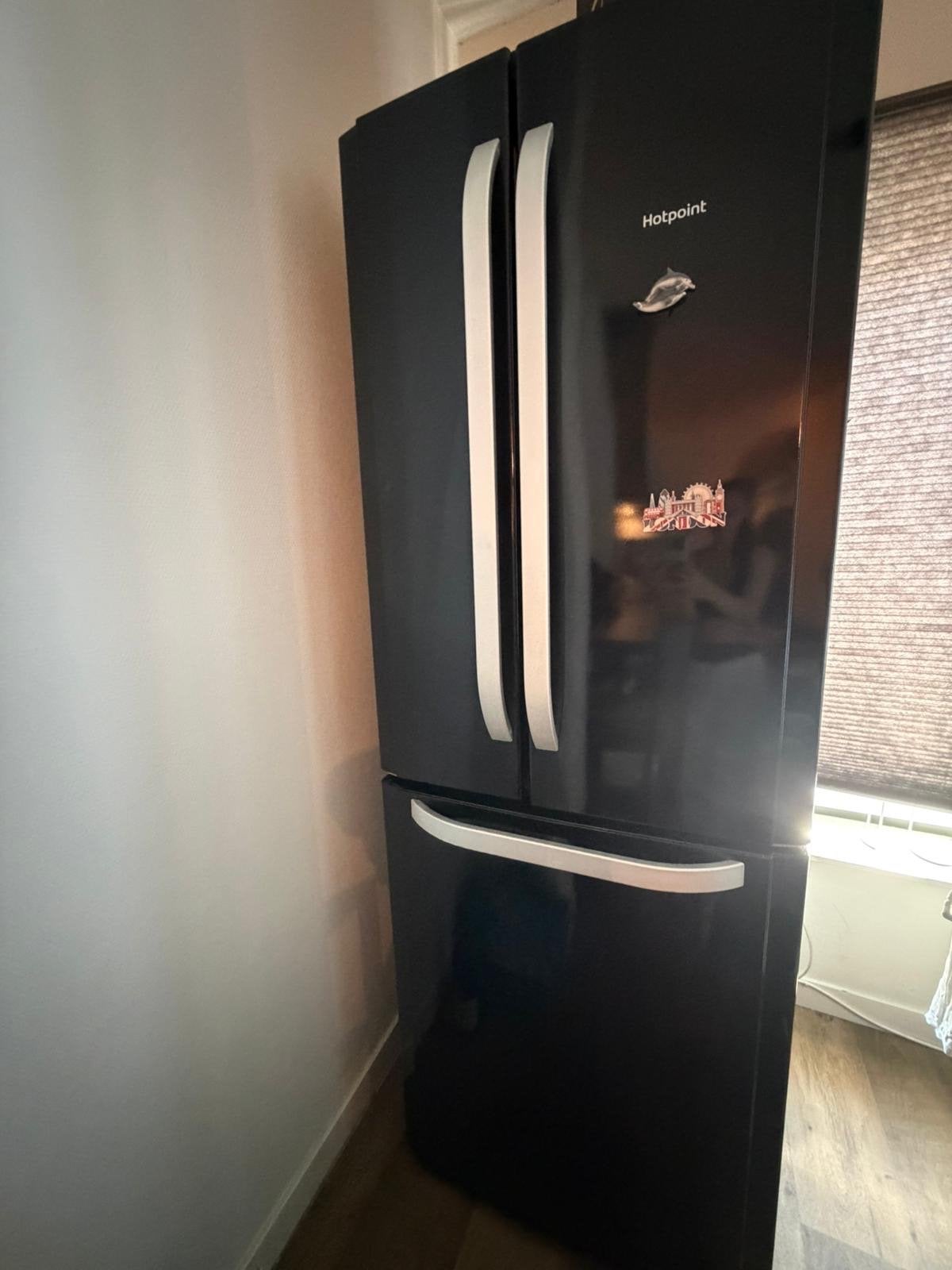 Koelkast Hotpoint Freezer Black FFU3D, Ophalen, Eu, Eueu, 200 liter of meer
