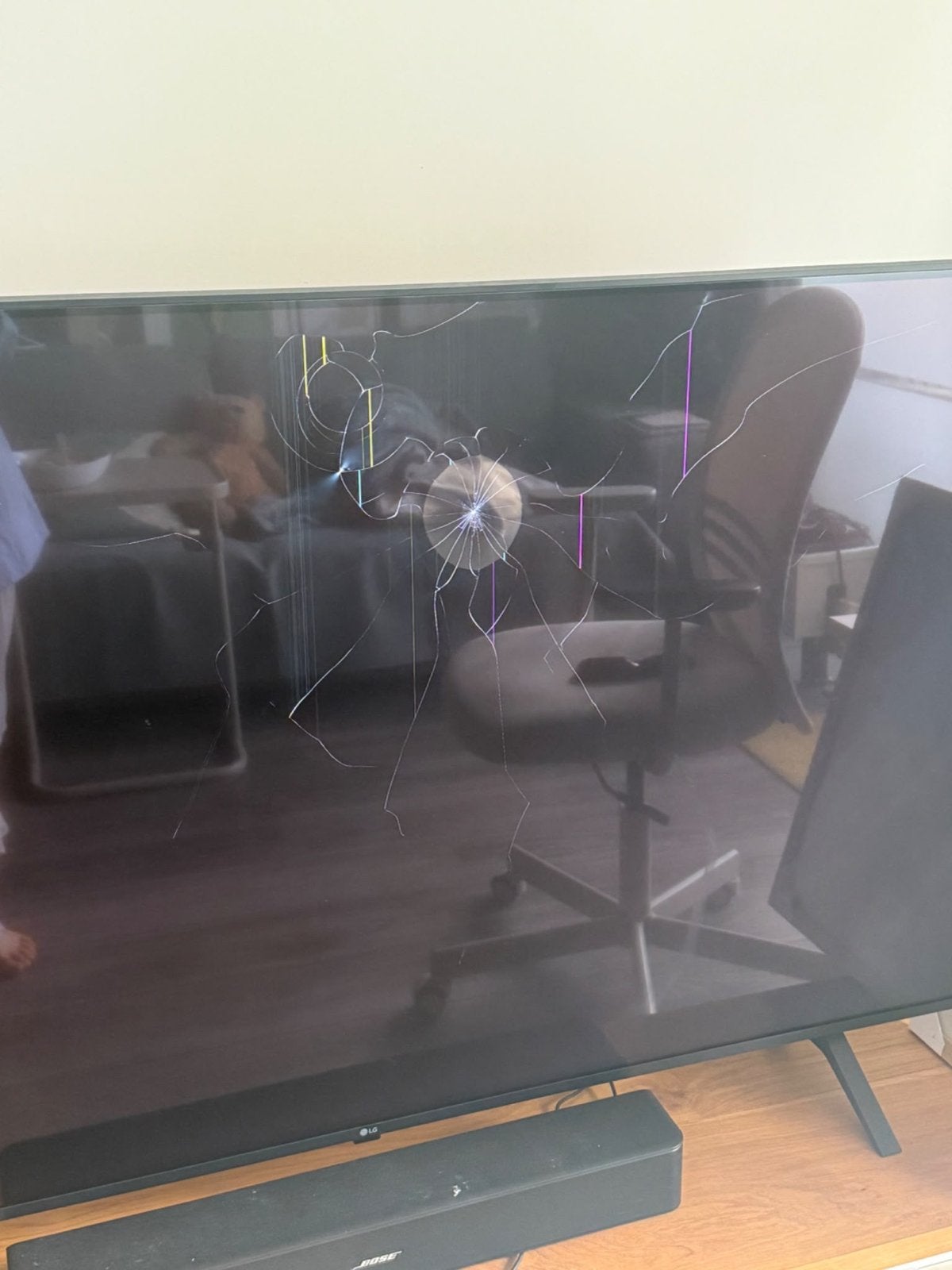LG 55” 4K Smart TV – Scherm beschadigd (voor onderdelen), Ophalen of Verzenden, 4k (UHD), 100 cm of meer, Niet werkend
