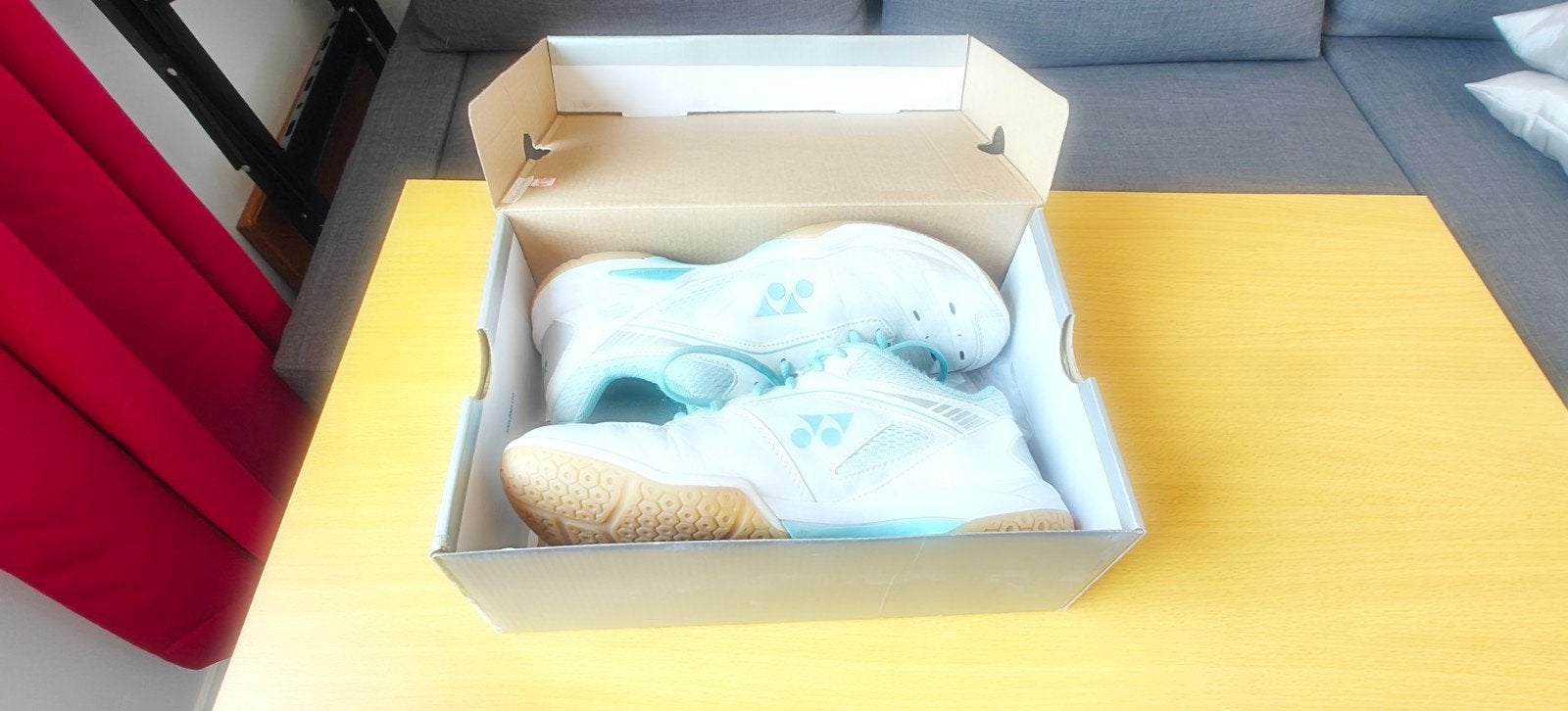 Yonex badminton schoenen dames maat 41 - Goede grip!, Sport en Fitness, Badminton, Ophalen of Verzenden, Gebruikt, Schoenen