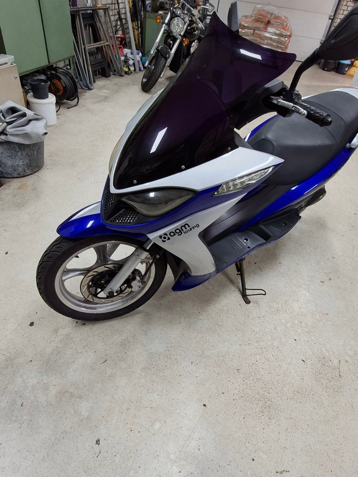AGM Snor Scooter met Kenteken - Blauw/Zilver, Ophalen, Gebruikt, Benzine, Overige merken