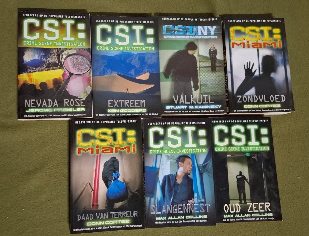 7 x CSI boeken, Ophalen of Verzenden, Gelezen, Tv-bewerking