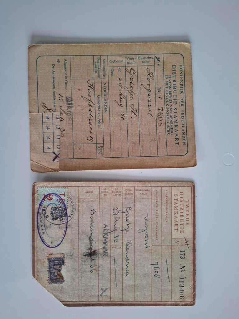 2 distributie stamkaarten bonkaarten wo2 Alkmaar documenten, Ophalen of Verzenden, Duitsland