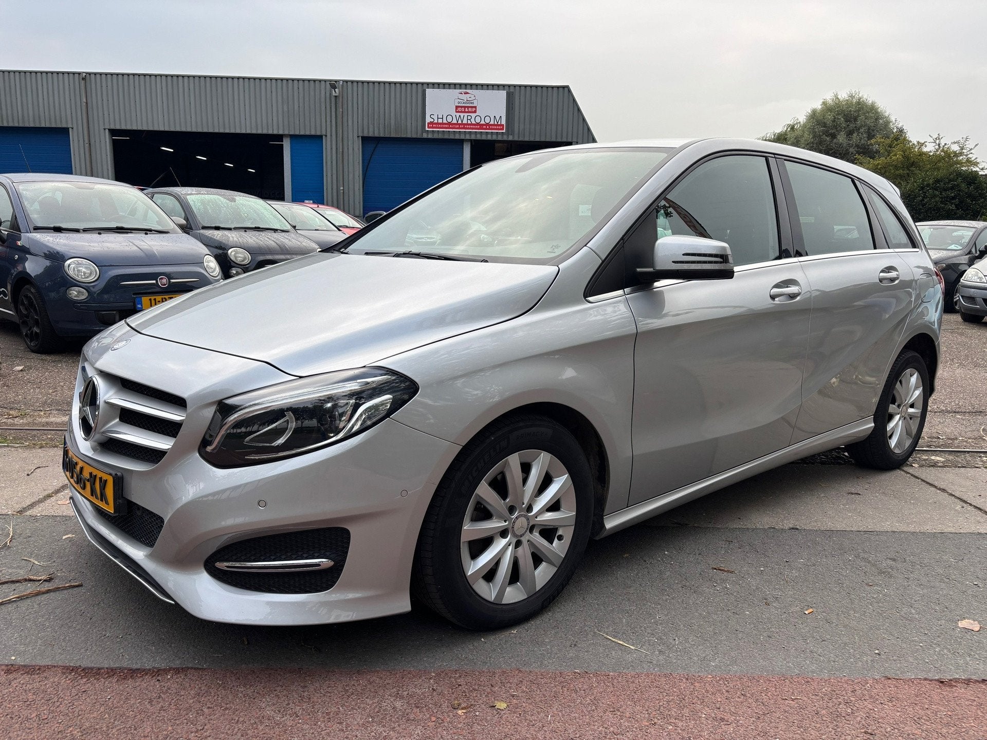 Mercedes-Benz B-klasse 180 Ambition, Gebruikt, 4 cilinders, 122 pk, 1595 cc