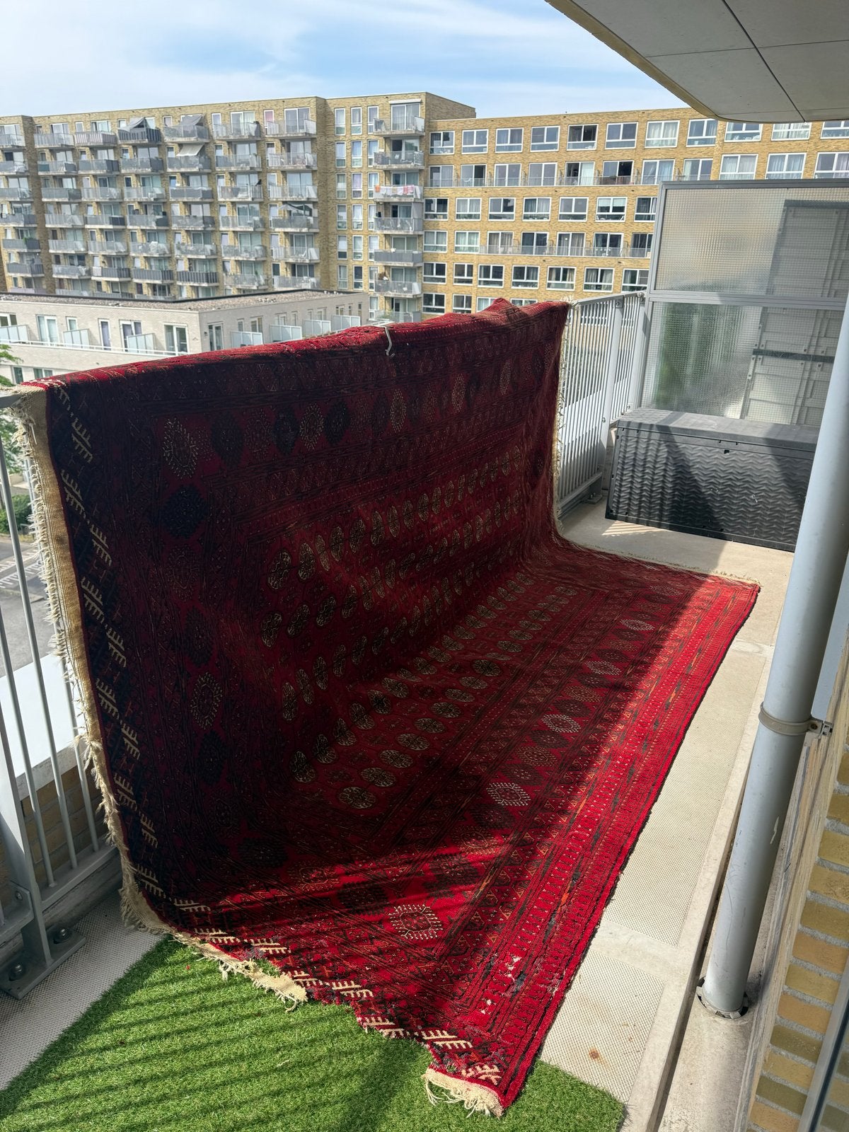 Groot antiek rood Perzisch tapijt met traditioneel patroon, Gebruikt, 150 tot 200 cm, 200 cm of meer, Ophalen of Verzenden