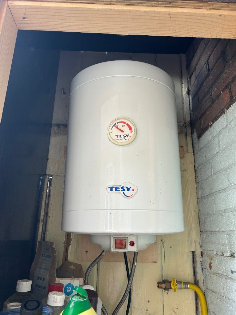 Boiler 30 liter, Ophalen, Gebruikt, 20 tot 100 liter, Terugslagbeveiliging (TTB)