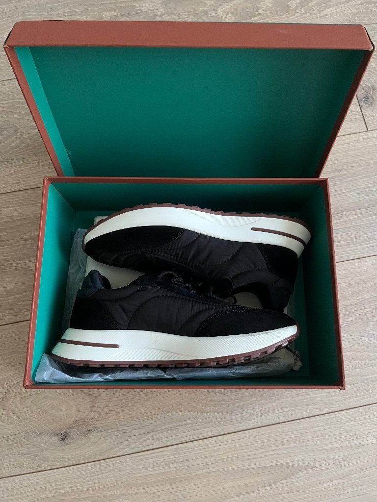 Loro Piana Week End Walk Sneaker – Zwart/Wit, Kleding | Heren, Schoenen, Zwart, Ophalen of Verzenden, Loro Piana, Sneakers of Gympen