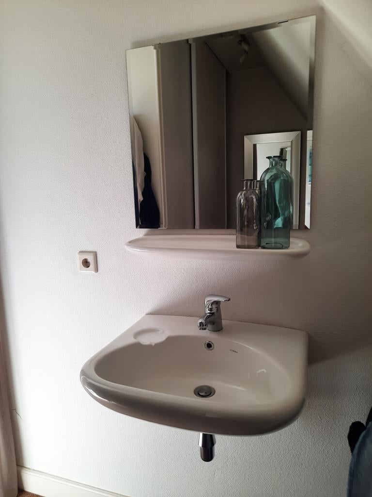Wastafel set Sfinx compleet met spiegel en kraan, Ophalen, Zo goed als nieuw