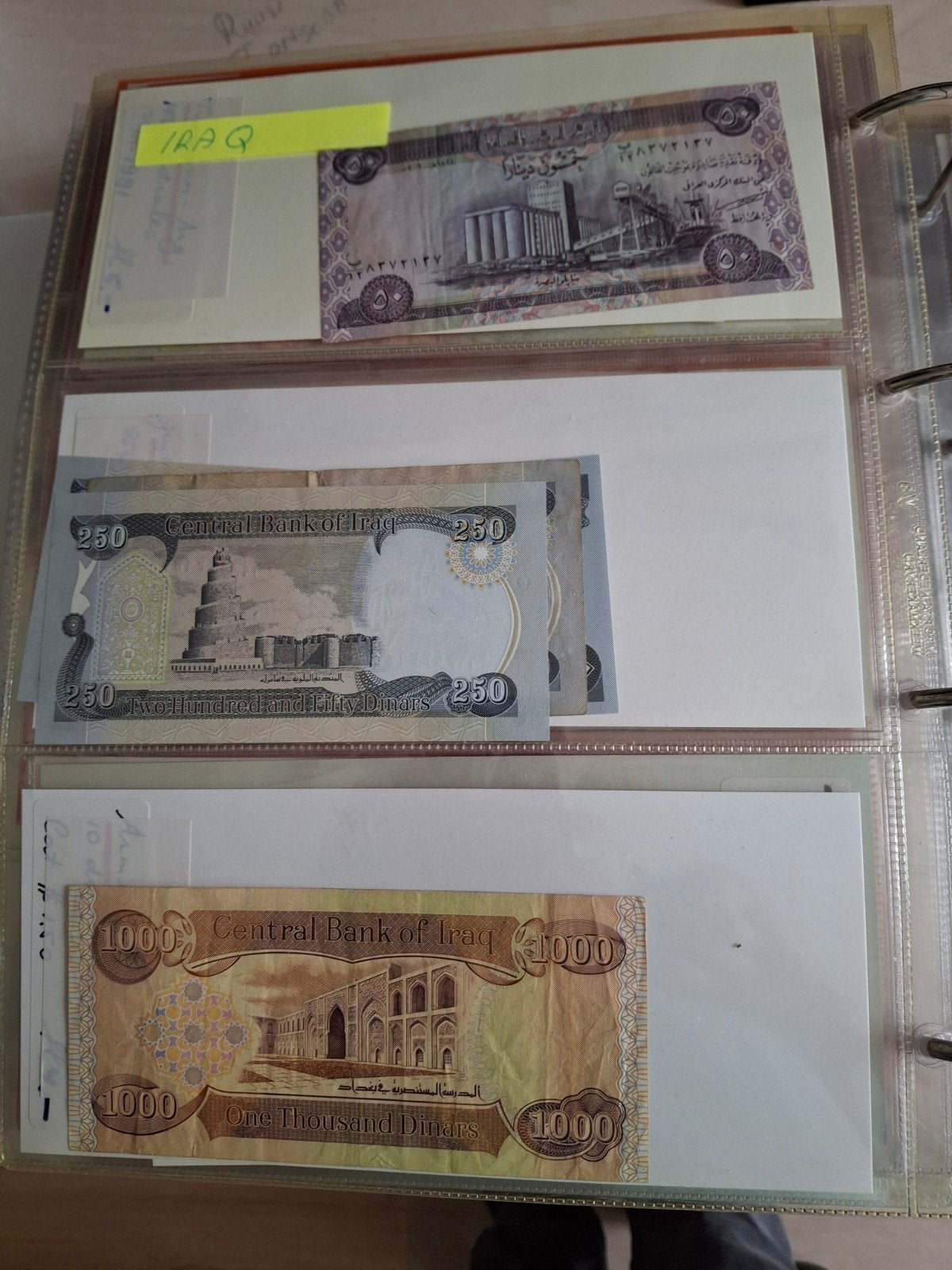 4 biljetten uit Irak - Diverse Dinar bankbiljetten, Ophalen of Verzenden, Setje