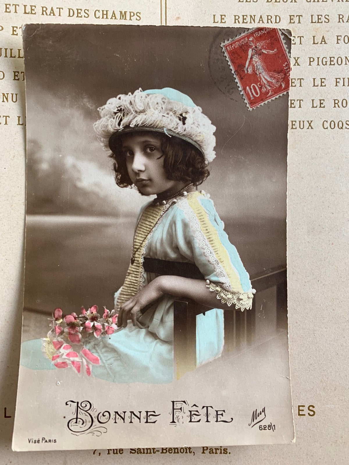 1910 Meisje met hoed, Ophalen of Verzenden, Voor 1920, Gelopen, Kinderen