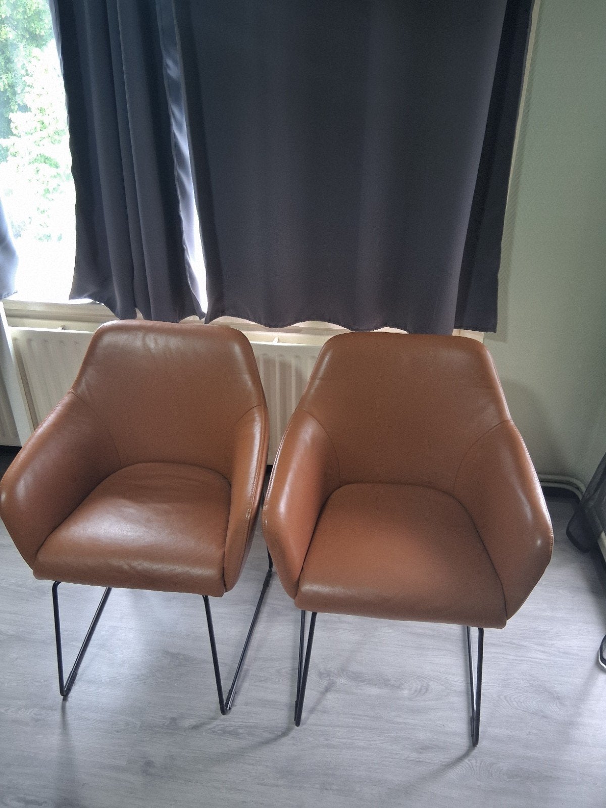 Ikea tossberg leren eetkamerstoelen, Huis en Inrichting, Stoelen, Ophalen of Verzenden, Gebruikt, Bruin
