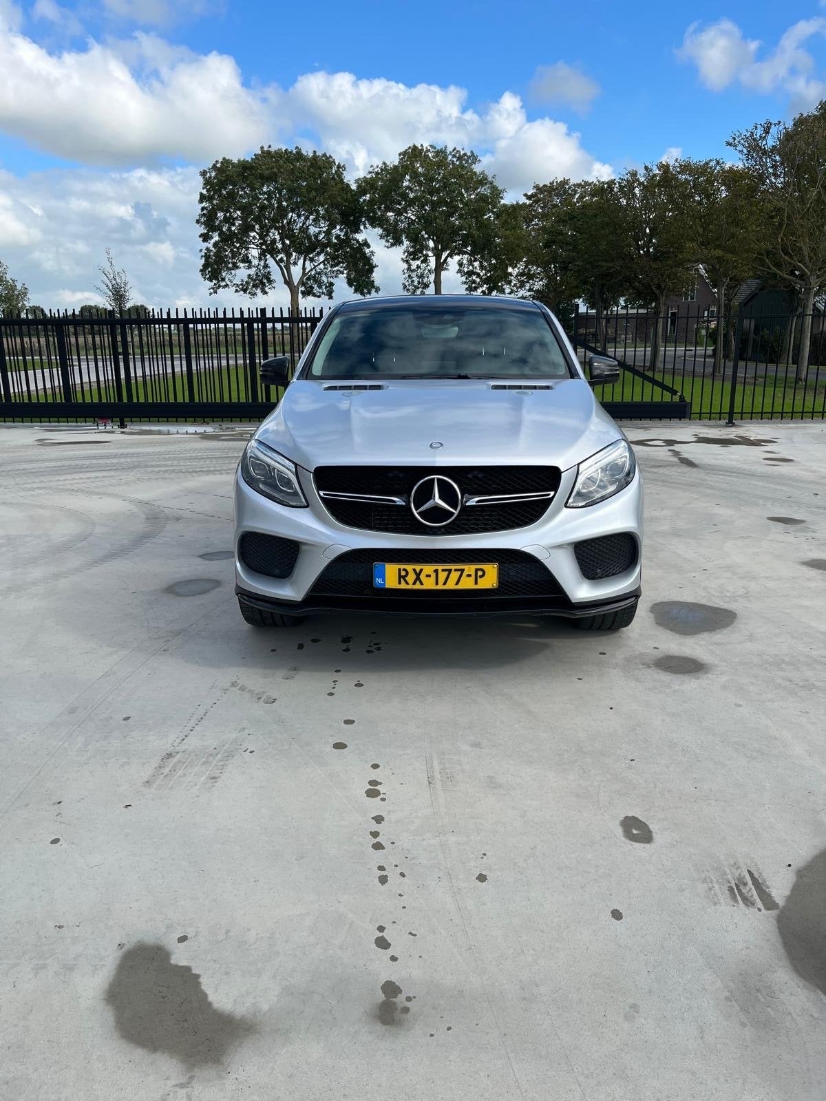 Mercedes-Benz GLE 350 D Coupé 4MATIC 9G-TRONIC 2015 Grijs, Auto's, Automaat, Zwart, 258 pk, 255 €/maand