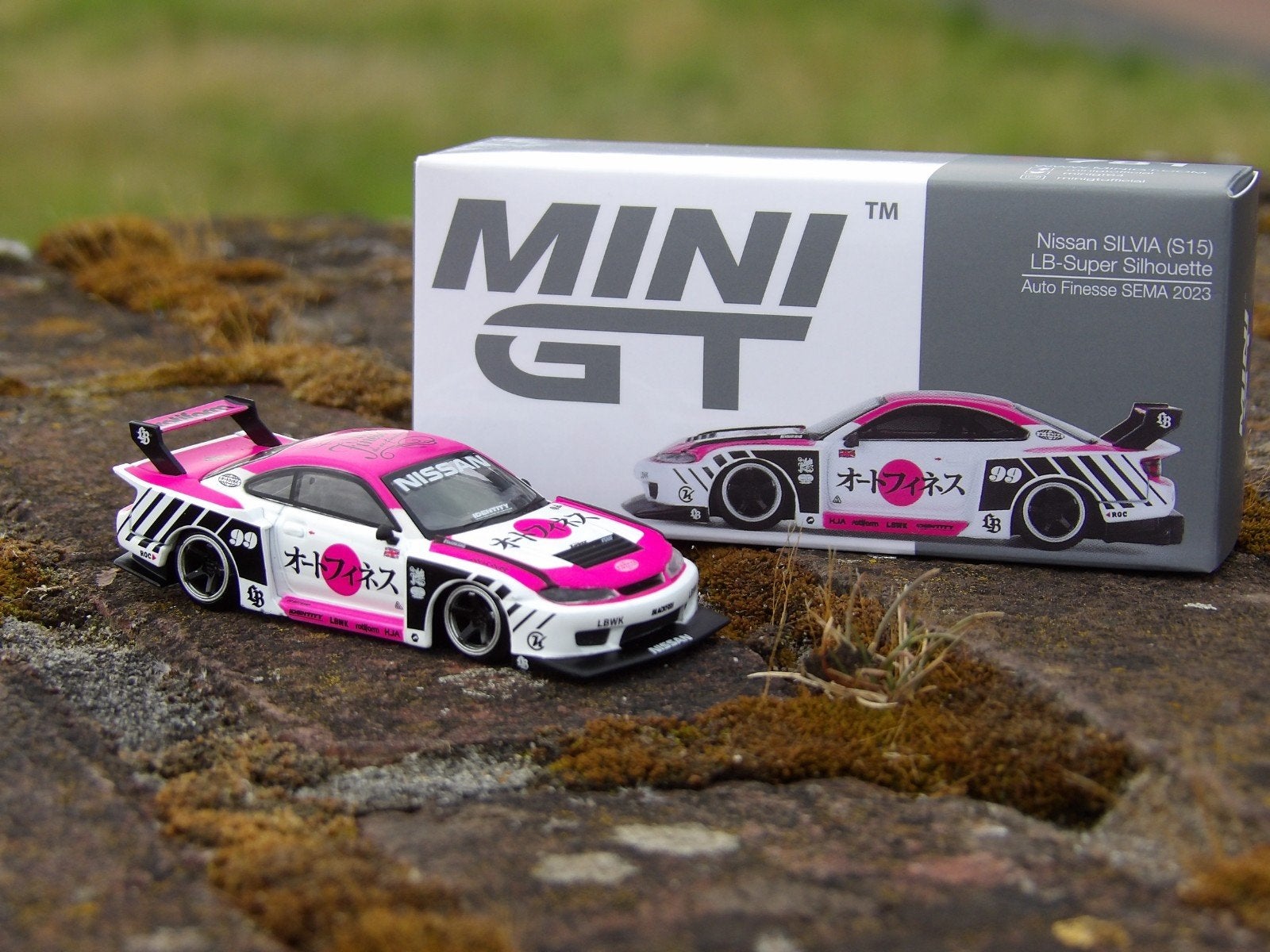 MiniGT Nissan Silvia (S15) LB-Super Silhouette, Ophalen of Verzenden, Auto