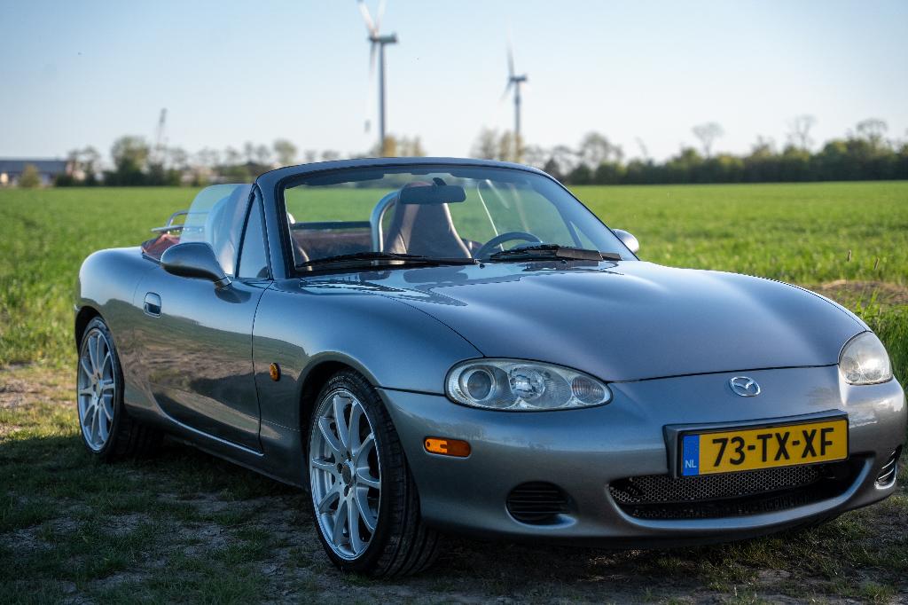 Mazda MX-5 NBFL 1.6 I 2002 Grijs PHOENIX Edition, Auto's, Mazda, Particulier, MX-5, Airbags, Bluetooth, Elektrische ramen, Lederen bekleding