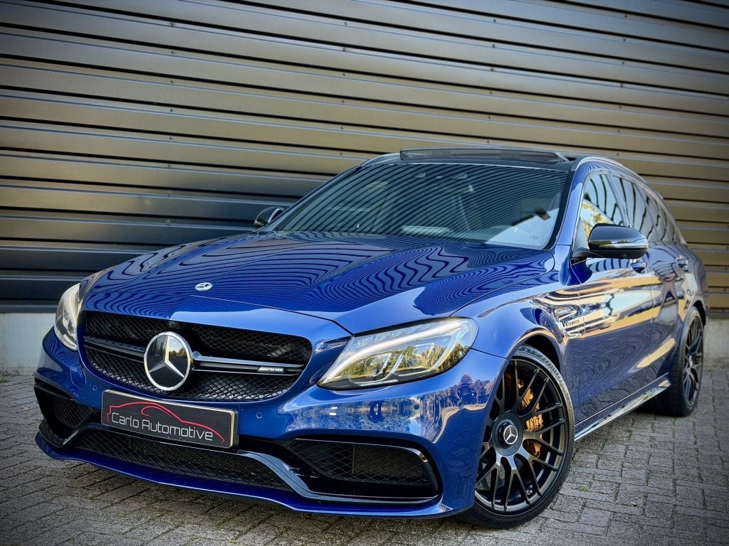 Mercedes-Benz C-Klasse Estate AMG 63 S PANO|SCHAAL|CERAMIC|H, Dealer onderhouden, Gebruikt, 1700 kg, Blauw