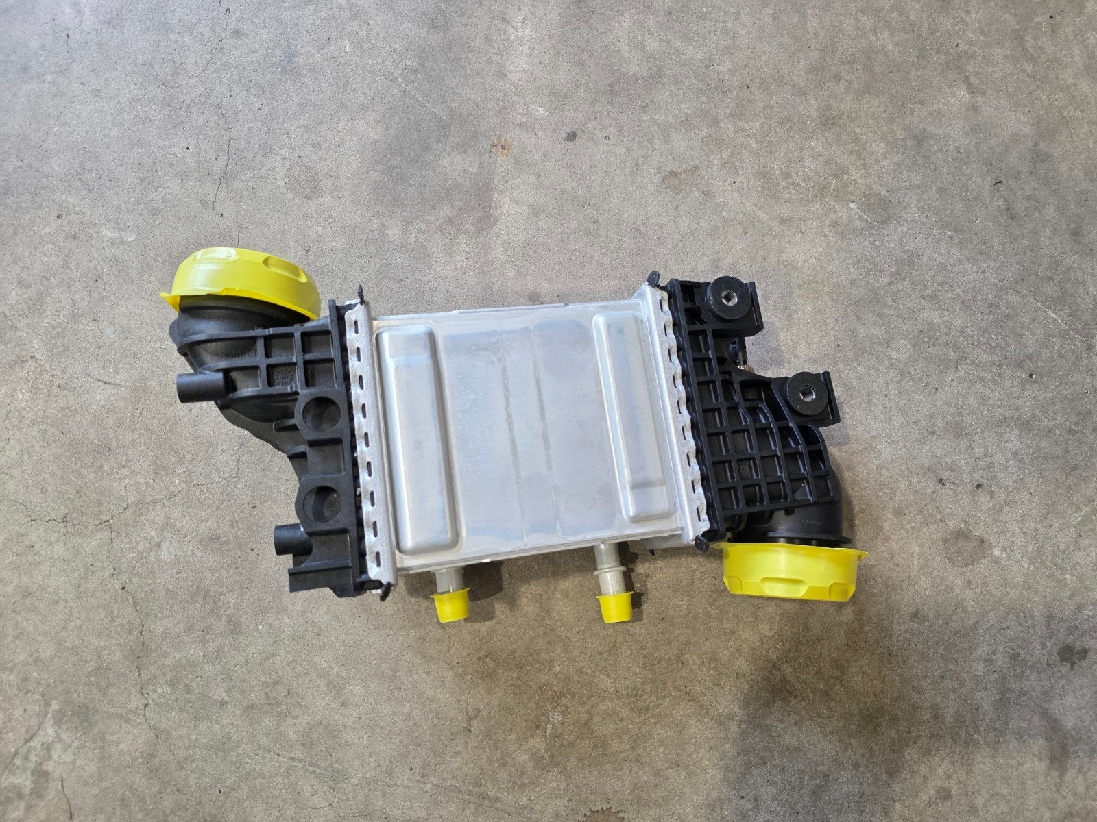 Intercooler origineel VAG 04L145749M Nieuw, Ophalen of Verzenden, Nieuw, Seat