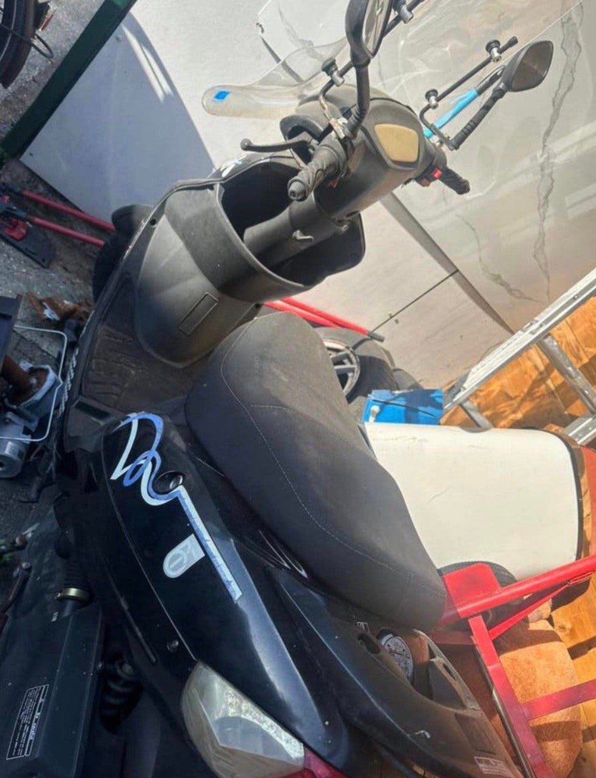 Scooter agm, Ophalen