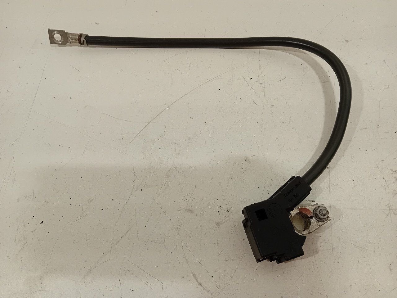 Aansluiting voor 12 volt BMW 5 serie, Onderdelen@venauto.nl, Van der Ven Autorecycling B.V., Gebruikt, Ettenseweg 76, 4706 PB Roosendaal, The Netherlands