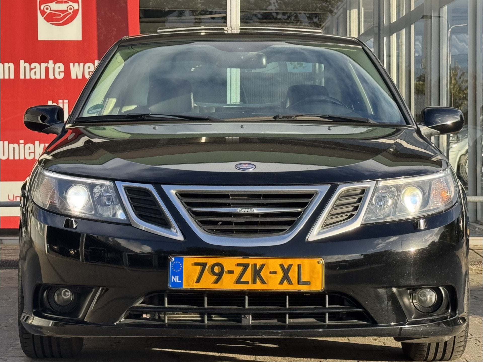 Saab 9-3 SPORT SEDAN 1.8 INTRO EDITION | NL-AUTO | TREKHAAK!, Auto's, Gebruikt, 4 cilinders, Xenon verlichting, Origineel Nederlands
