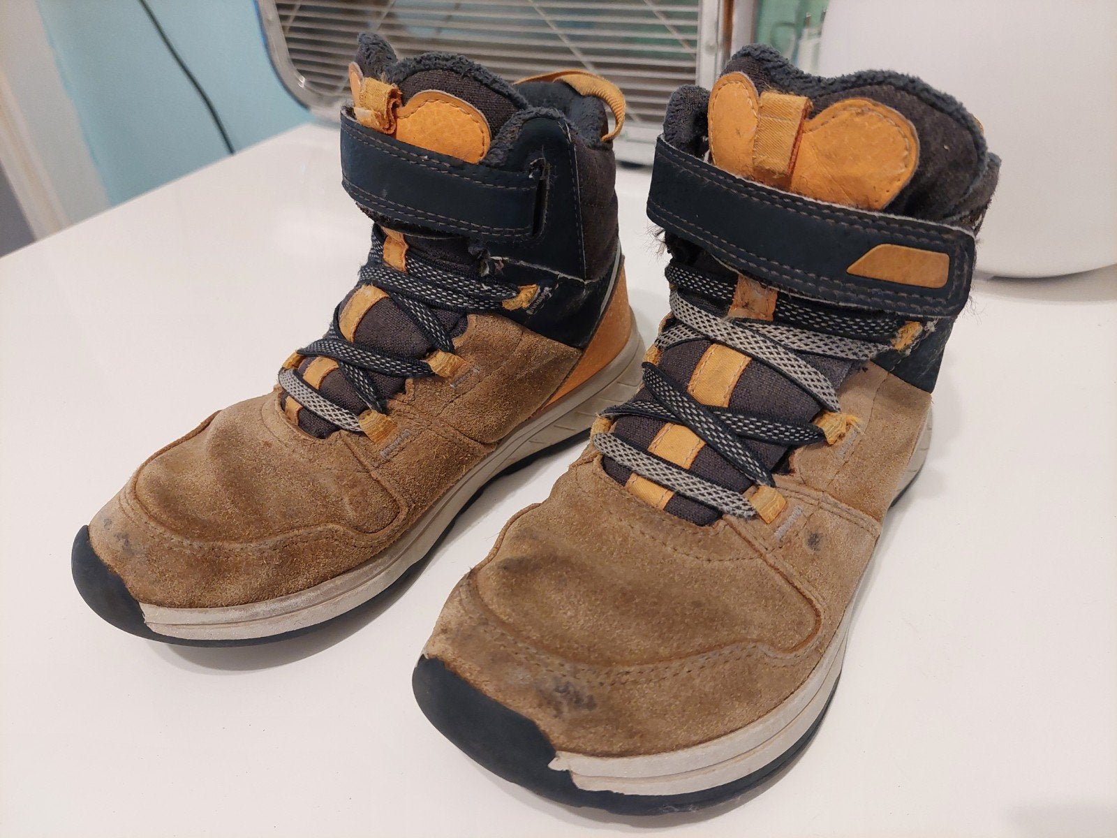 Quechua , Stevige leren schoen, schoolplein voetbal mt 31, Ophalen of Verzenden, Gebruikt, Jongen of Meisje, Sportschoenen