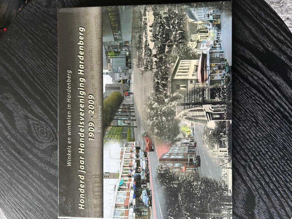 Honderd Jaar Handelsvereniging Hardenberg 1909-2009, Boeken, Geschiedenis | Stad en Regio, Ophalen, 20e eeuw of later, Gelezen