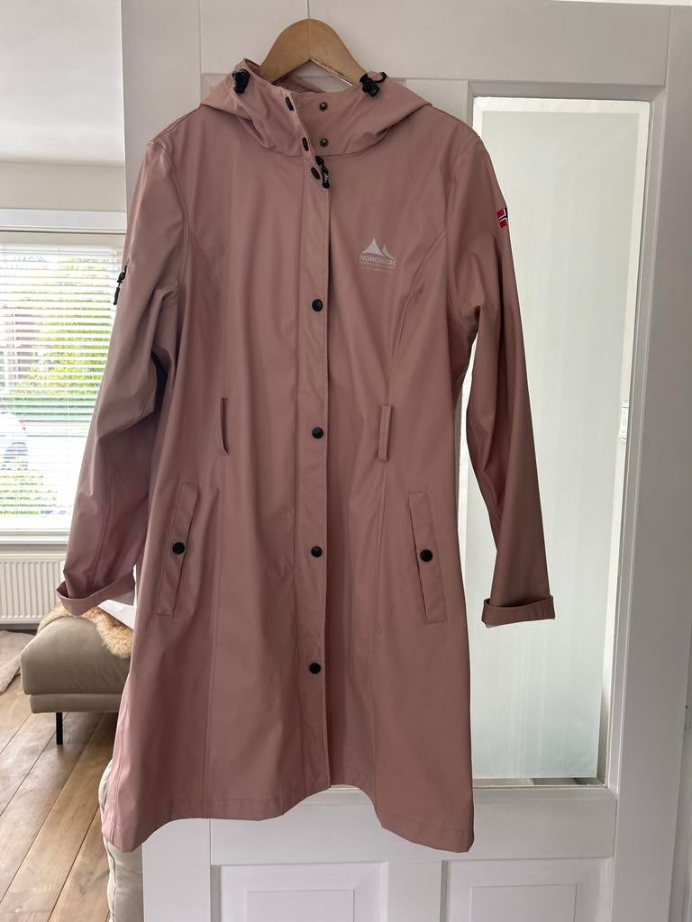 Nordberg regenjas roze maat L, Ophalen, Zo goed als nieuw, Maat 42/44 (L), Roze