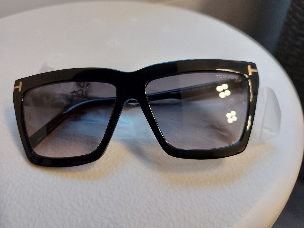 tom ford zonnebril, Sieraden, Tassen en Uiterlijk, Zonnebrillen en Brillen | Dames, Overige merken, Zonnebril, Verzenden, Zwart