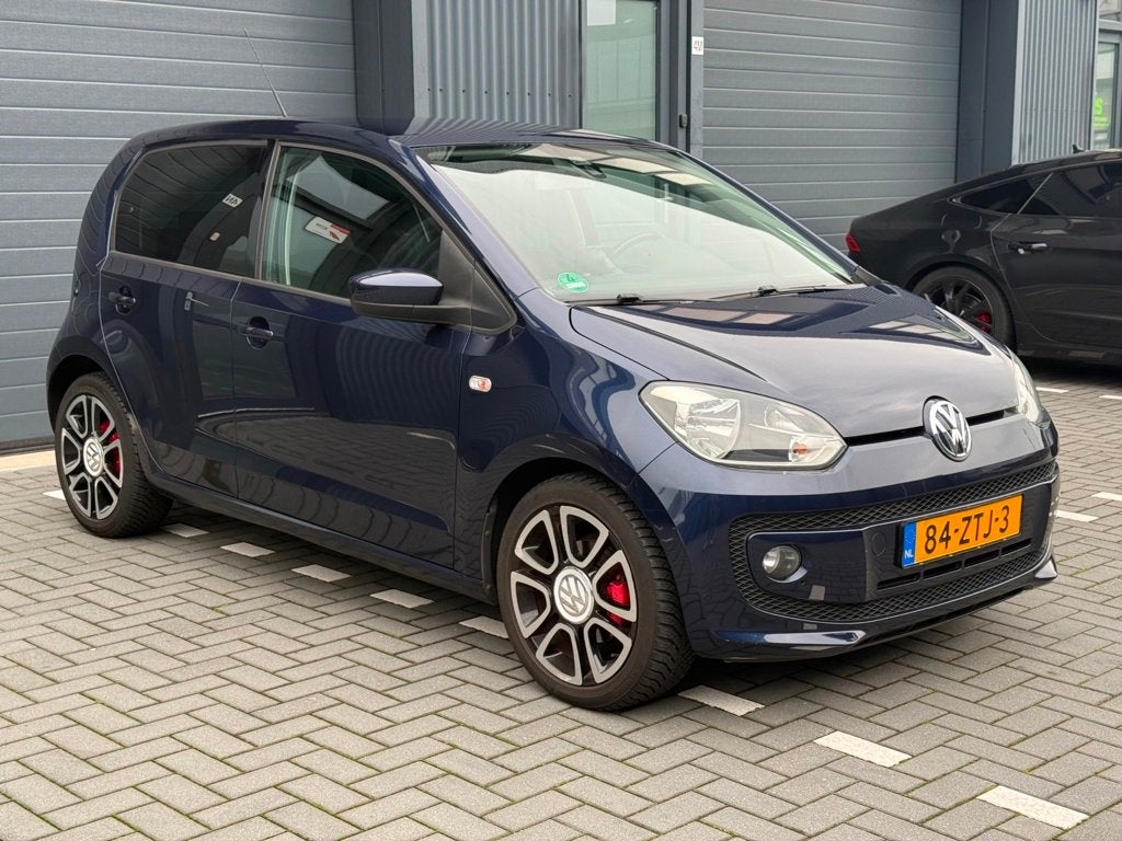 Volkswagen Up! High|Dealer OH|NW Koppeling|Cruise|PDC|Airco, Auto's, Voorwielaandrijving, Stof, 840 kg, Origineel Nederlands