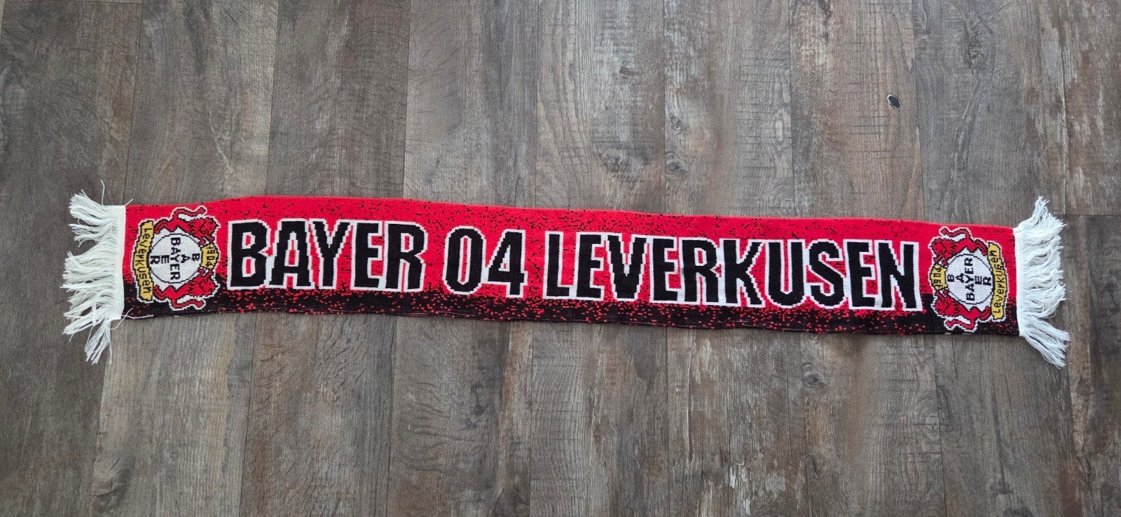 Sjaal Bayer 04 Leverkusen, Ophalen of Verzenden, Zo goed als nieuw, Buitenlandse clubs, Vaantje of Sjaal