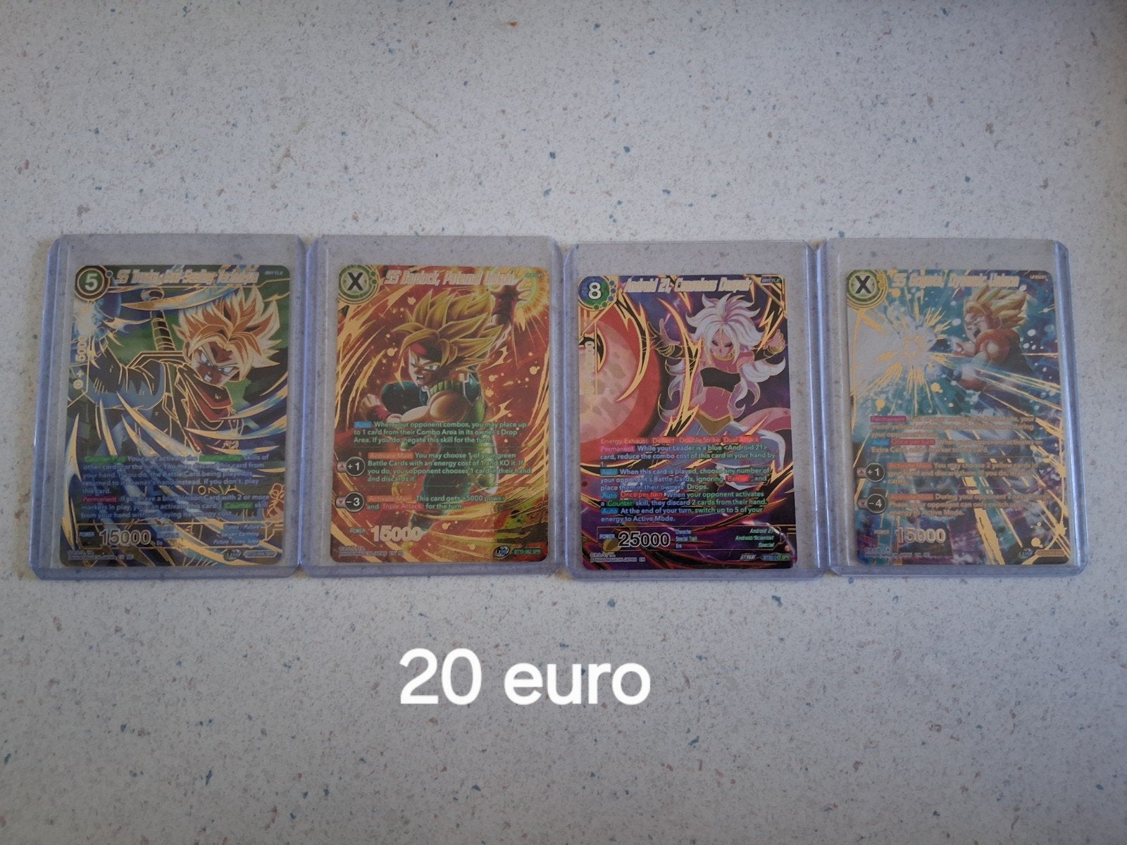 4 dragonball kaarten, Ophalen, Zo goed als nieuw, Meerdere kaarten