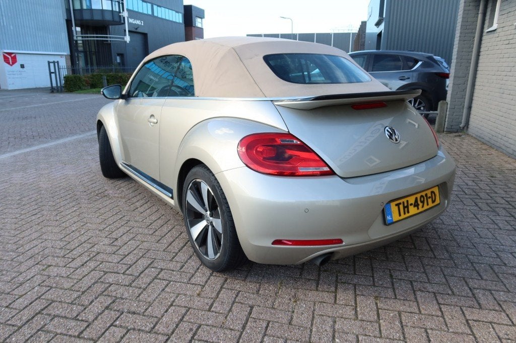 Volkswagen BEETLE 2.0 TSI 220 PK SPORT BLUEMOTION EXCLUSIVE,, 15 km/l, Gebruikt, 4 cilinders, 4 stoelen