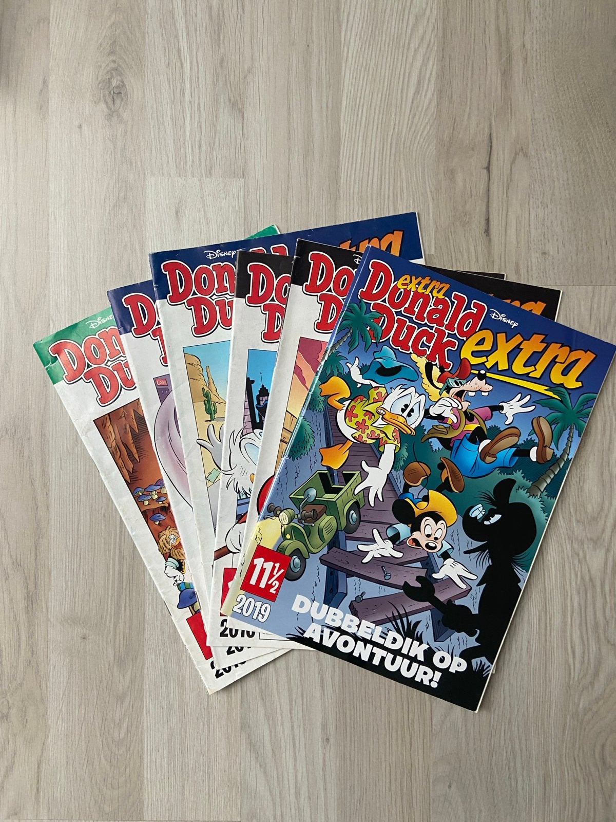 Donald Duck Extra, Ducktales en Kerstspecial - Diverse, Boeken, Meerdere stripboeken, Ophalen, Gelezen