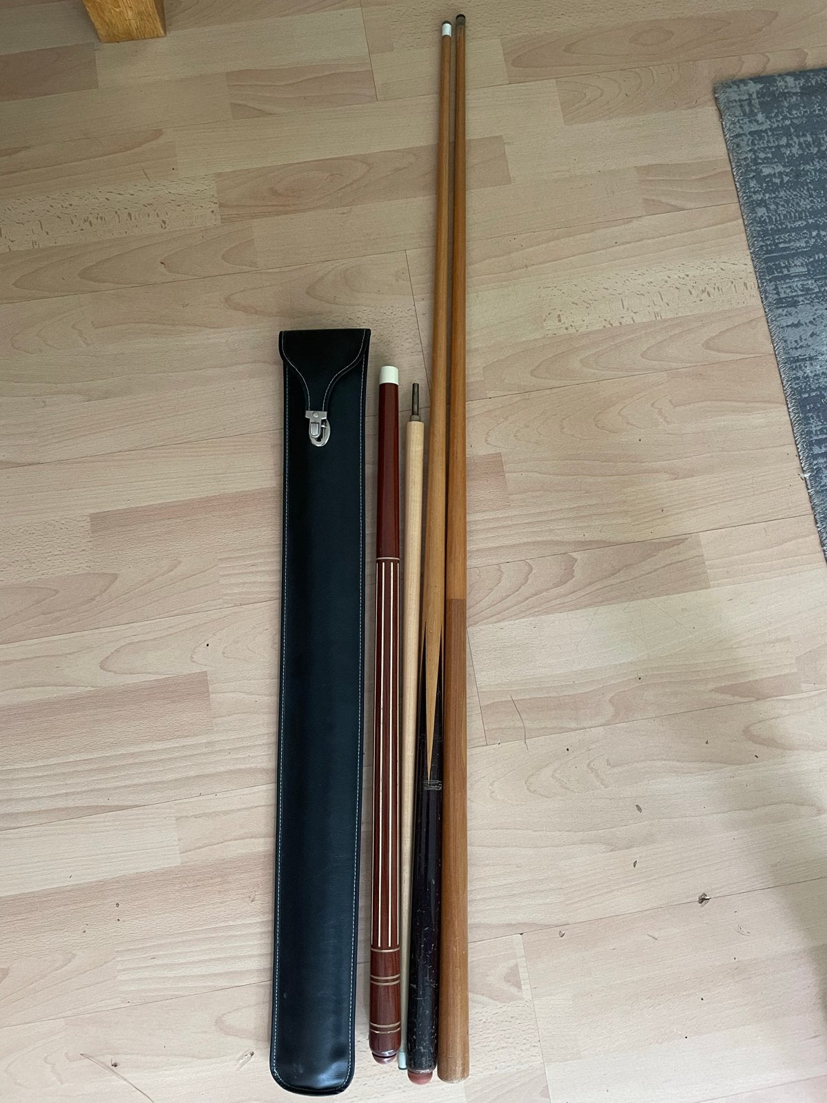 Homas Biljarttafel met keuen en ballen, Ophalen, Gebruikt, Biljarttafel